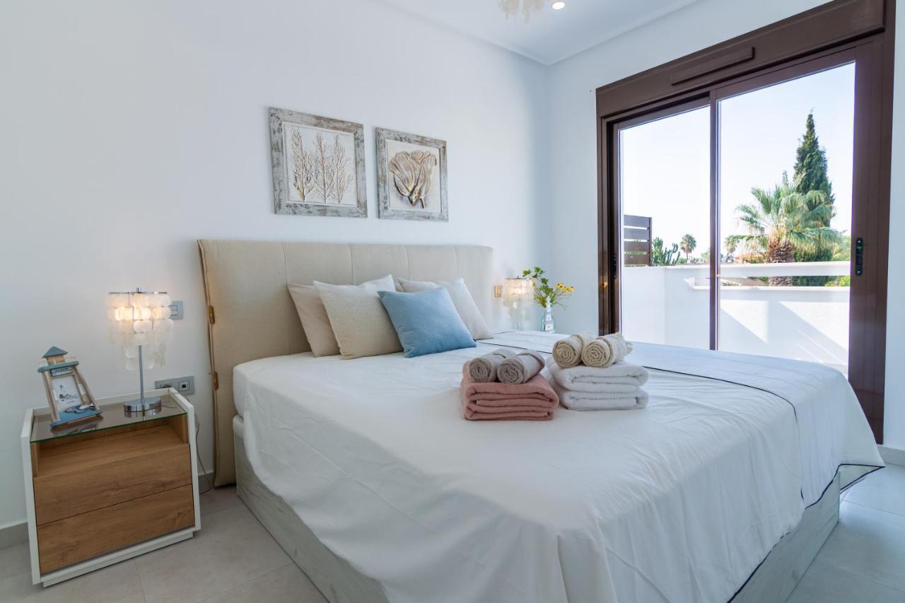 Bahia Homes Торрев'єха Екстер'єр фото