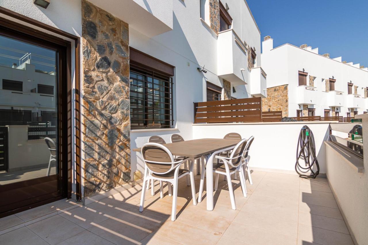 Bahia Homes Торрев'єха Екстер'єр фото
